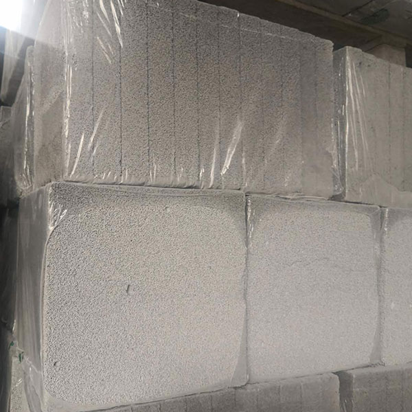 水泥發(fā)泡板-1